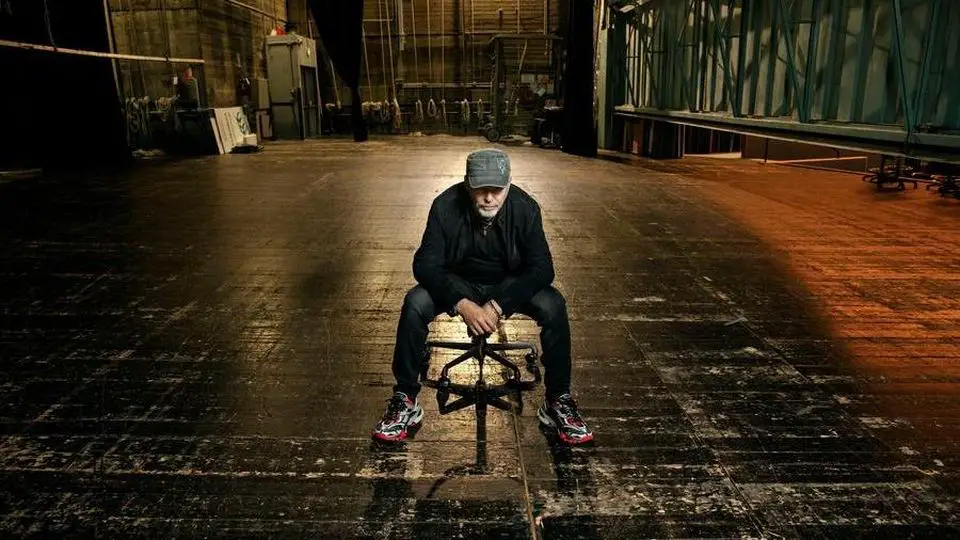 Vasco Rossi UNA CANZONE D’AMORE BUTTATA VIA