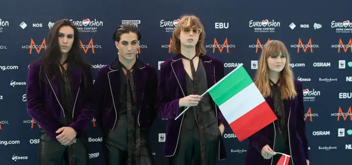I Maneskin spopolano nelle classifiche del Regno Unito.
