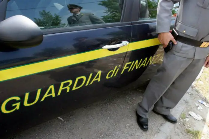 Mafiosi col reddito di cittadinanza, 109 indagati in Puglia
