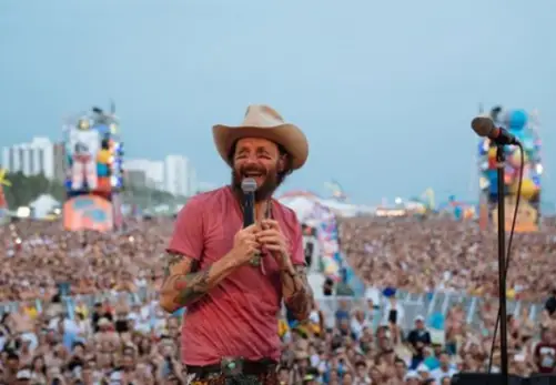 Concerti, Jovanotti: il ‘Jova Beach Party’ a Barletta nel 2022