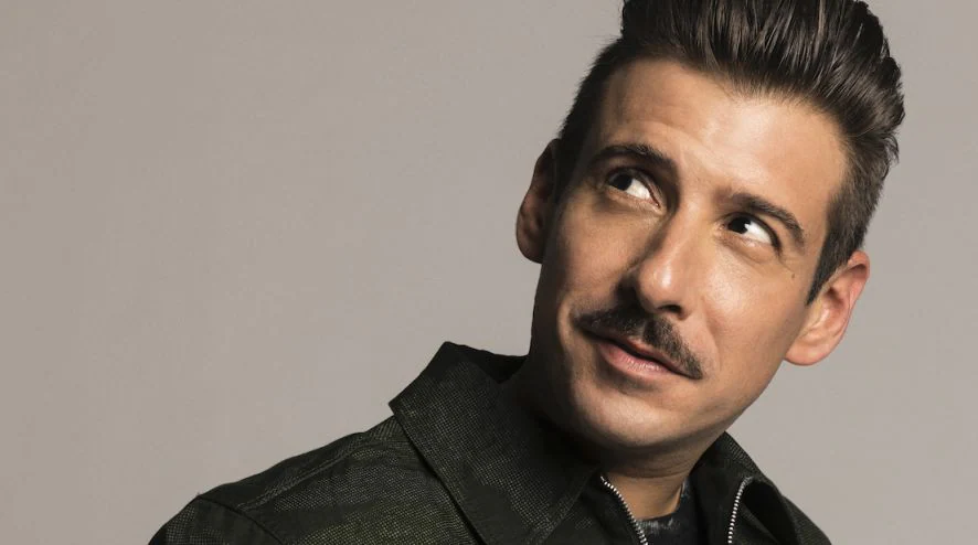 Nuovo singolo Francesco Gabbani: “volevamo solo essere felici”