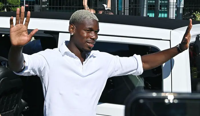 Pogba compie 30 anni, la Juve: “Sei importante per noi”