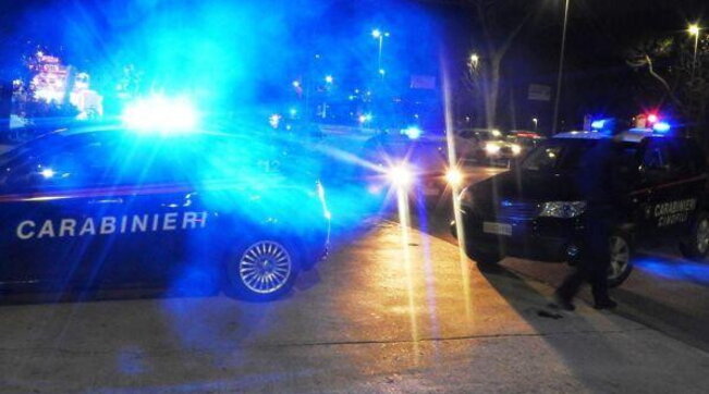 Roma | Si apposta sotto casa e aggredisce ex moglie.