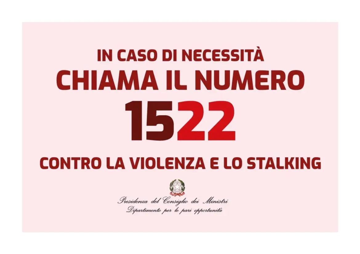 Dopo l’omicidio di Giulia Cecchettin raddoppiate le telefonate al numero antiviolenza 1522.