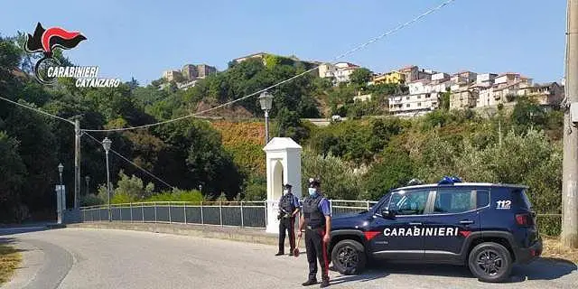 Maida (CZ) | Truffa anziana simulando un grave incidente del figlio, arrestato.