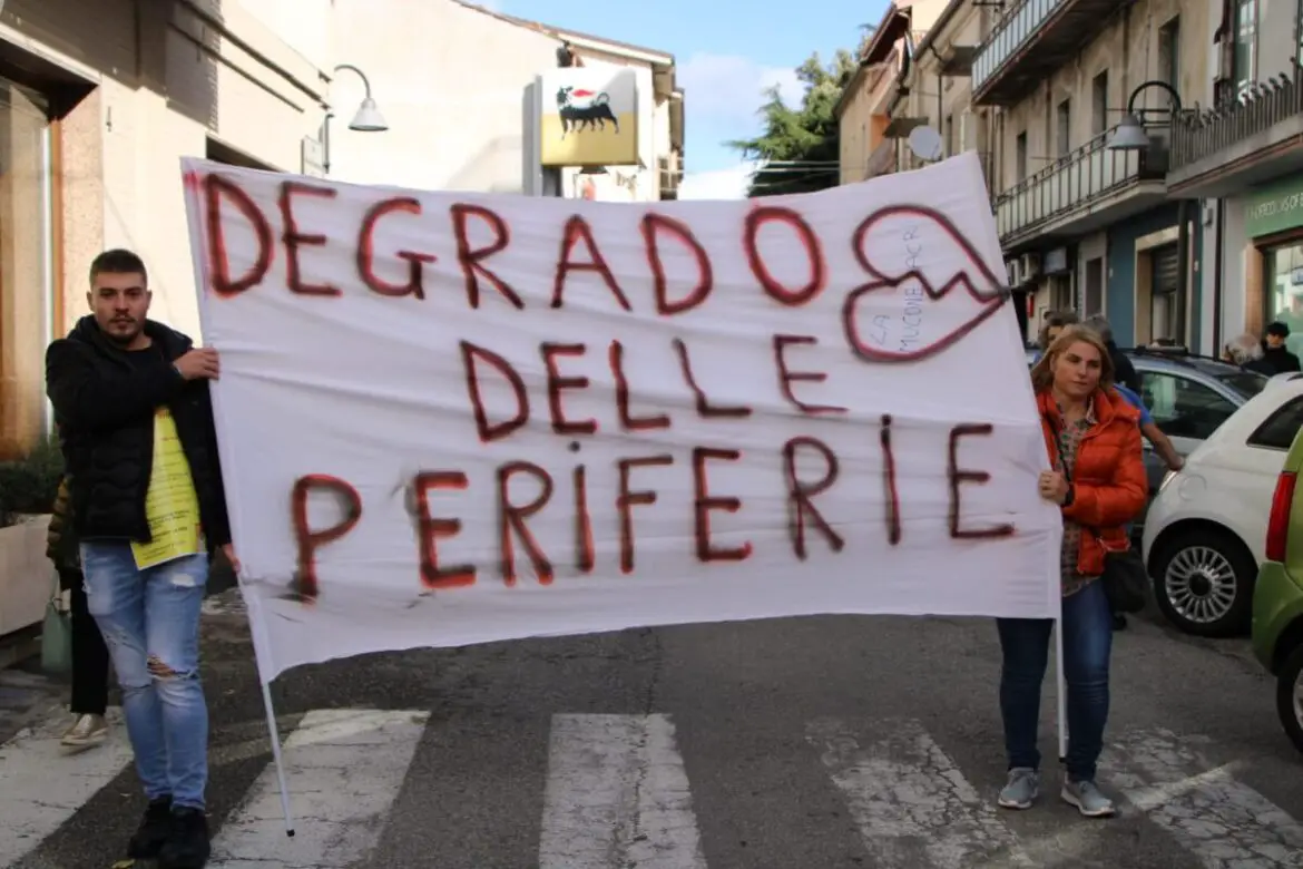 Acri (CS) | Protesta dei cittadini, “Degrado in città”