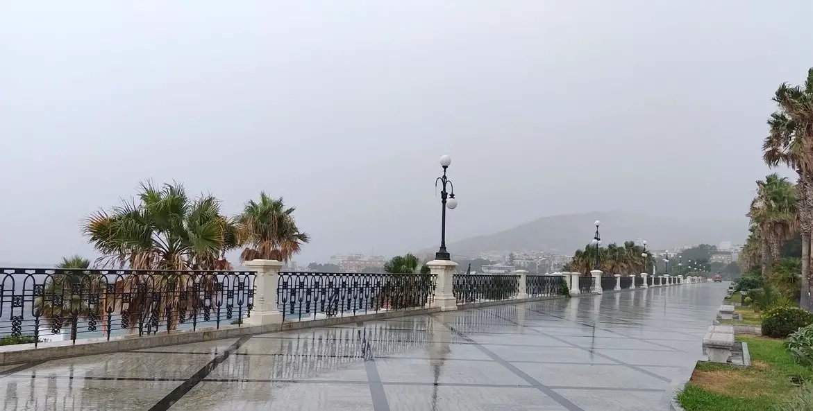 Reggio Calabria | Allerta Meteo, sindaco chiude lungomare.