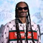Tutto ha una fine! Snoop Dogg smette di fumare e chiede privacy.