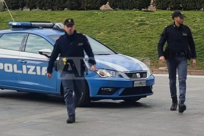 Monza | Sequestrata e picchiata per un debito, liberata dalla Polizia