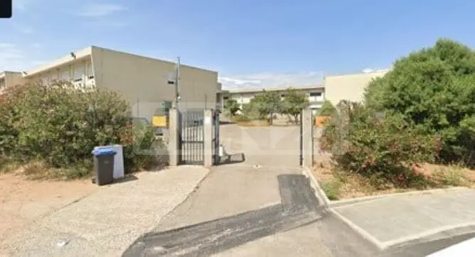 Capoterra (CA) | Studente accoltellato all’uscita di scuola: è in pericolo di vita.