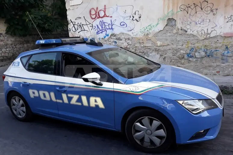 Siracusa | Maltrattamenti e botte alla moglie arrestato.