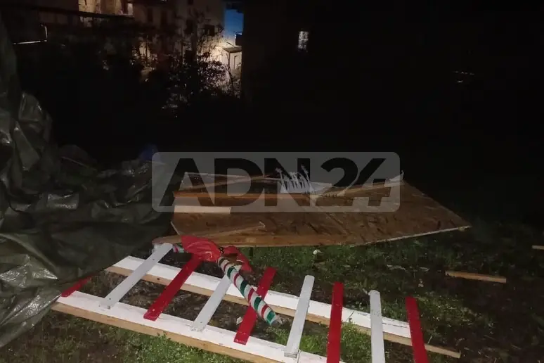 Montelepre | Vandali distruggono villaggio di Natale nel Palermitano