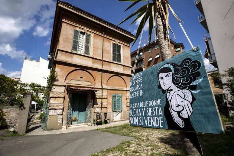 Roma | L’accusa di occupazione di un immobile a Roma si è conclusa con l’assoluzione dell’associazione ‘Lucha y Siesta’.