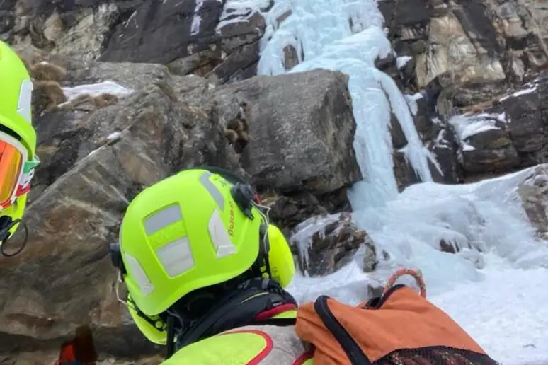Aosta | Scalatore ferito da blocco di ghiaccio