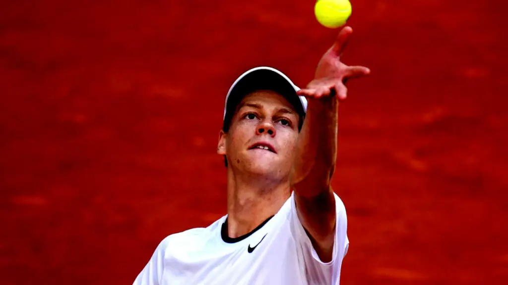 sinner n.1 al mondo: decisivo il ritiro di djokovic ‣ adn24 ‣ adn24 sinner n.1 al mondo: decisivo il ritiro di djokovic